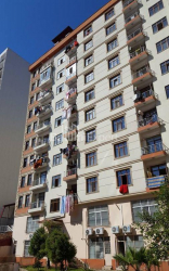 דירה 4-комн 88 m² - שריף חימשיאשווילי, Batumi