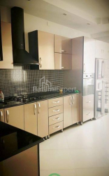 דירה 5-комн 187 m² - וכטנג גורגסלי, Batumi