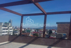 דירה 2-комн 45 m² - זוראבה גורגילדזה, Batumi