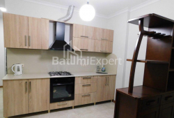 דירה 90 מ"ר - זוראבה גורגילדזה, Batumi, גאורגיה