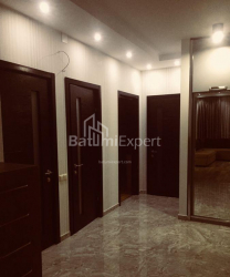 דירה 6-комн 153 m² - וכטנג גורגסלי, Batumi