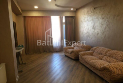 דירה 122 מ"ר - זוראבה גורגילדזה, Batumi, גאורגיה