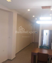 דירה 92 מ"ר - זוראבה גורגילדזה, Batumi, גאורגיה