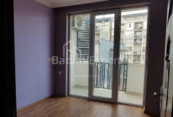 דירה 33 מ"ר - וכטנג גורגסלי, Batumi, גאורגיה