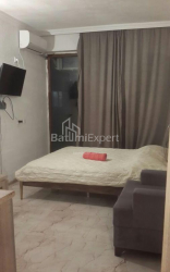 דירה 27 מ"ר - שריף חימשיאשווילי, Batumi, גאורגיה