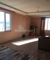דירה 40 מ"ר - דוד אגמשנבלי, Batumi, גאורגיה