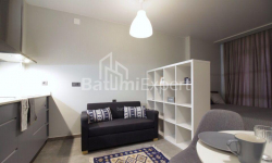 דירה 35 מ"ר - זוראבה גורגילדזה, Batumi, גאורגיה