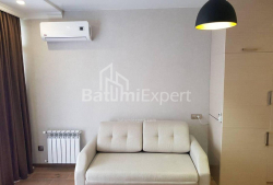 דירה 45 מ"ר - זוראבה גורגילדזה, Batumi, גאורגיה