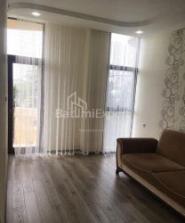 דירה 4-комн 110 m² - זוראבה גורגילדזה, Batumi
