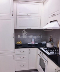 דירה 5-комн 86 m² - אלכסנדרה פושקין, Batumi
