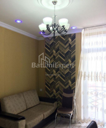 דירה 43 מ"ר - שריף חימשיאשווילי, Batumi, גאורגיה