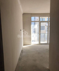 דירה 4-комн 108 m² - המלך פרנבאז, Batumi