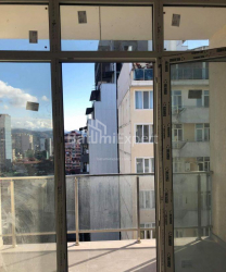 דירה 4-комн 108 m² - המלך פרנבאז, Batumi