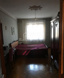 דירה 4-комн 73 m² - המלך פרנבאז, Batumi