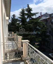 דירה 6-комн 175 m² - המלך פרנבאז, Batumi