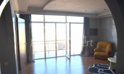 דירה 3-комн 80 m² - אלכסנדרה פושקין, Batumi