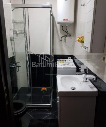 דירה 36 מ"ר - שריף חימשיאשווילי, Batumi, גאורגיה