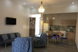 דירה 3-комн 85 m² - זוראבה גורגילדזה, Batumi