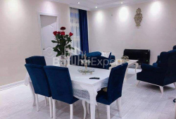 דירה 4-комн 85 m² - אלכסנדרה פושקין, Batumi