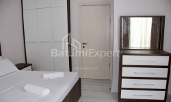 דירה 80 מ"ר - זוראבה גורגילדזה, Batumi, גאורגיה