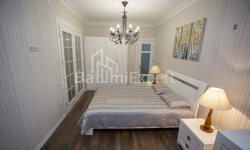 דירה 3-комн 125 m² - המלך פרנבאז, Batumi