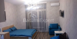 דירה 33 מ"ר - שריף חימשיאשווילי, Batumi, גאורגיה