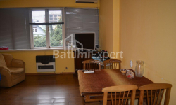 דירה 3-комн 61 m² - מיכאיל לרמונטוב, Batumi