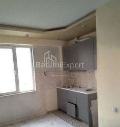 דירה 40 מ"ר - יוריבסקאיה, Batumi, גאורגיה