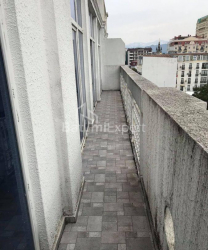 דירה 1-комн 71 m² - דוד קלדיאשווילי, Batumi