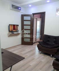 דירה 35 מ"ר - יוסף קובלדזה, Batumi, גאורגיה