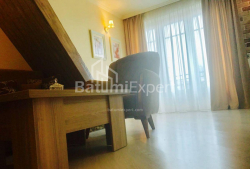 דירה 3-комн 60 m² - המלך פרנבאז, Batumi