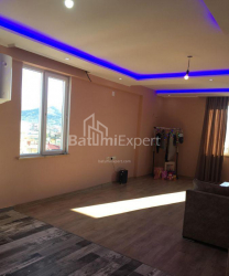 דירה 40 מ"ר - יוריבסקאיה, Batumi, גאורגיה