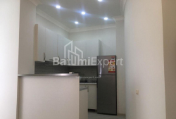 דירה 80 מ"ר - יוריבסקאיה, Batumi, גאורגיה