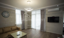 דירה 5-комн 73 m² - יוריבסקאיה, Batumi