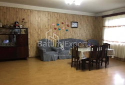 דירה 4-комн 140 m² - יוריבסקאיה, Batumi