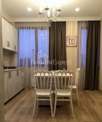 דירה 43 מ"ר - וכטנג גורגסלי, Batumi, גאורגיה