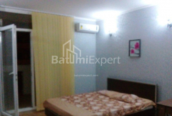 דירה 36 מ"ר - שריף חימשיאשווילי, Batumi, גאורגיה