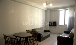 דירה 56 מ"ר - שריף חימשיאשווילי, Batumi, גאורגיה