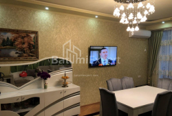 דירה 4-комн 118 m² - 26 במאי, Batumi