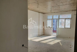 דירה 4-комн 105 m² - יוריבסקאיה, Batumi