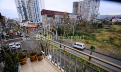 דירה 95 מ"ר - ניקו פירוסמני, Batumi, גאורגיה