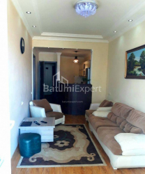 דירה 3-комн 64 m² - פטרה בגרציוני, Batumi