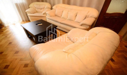 דירה 3-комн 95 m² - ניקו פירוסמני, Batumi