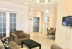 דירה 3-комн 73 m² - זוראבה גורגילדזה, Batumi