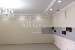 דירה 4-комн 73 m² - איליה צ'בצ'וואדזה, Batumi