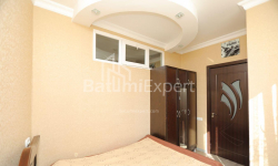 דירה 3-комн 53 m² - פטרה בגרציוני, Batumi