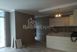 דירה 3-комн 72 m² - ניקו פירוסמני, Batumi