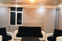 דירה 2-комн 60 m² - ניקו פירוסמני, Batumi