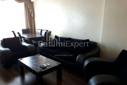 דירה 4-комн 80 m² - יוריבסקאיה, Batumi