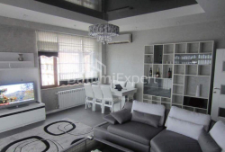 דירה 4-комн 148 m² - שריף חימשיאשווילי, Batumi